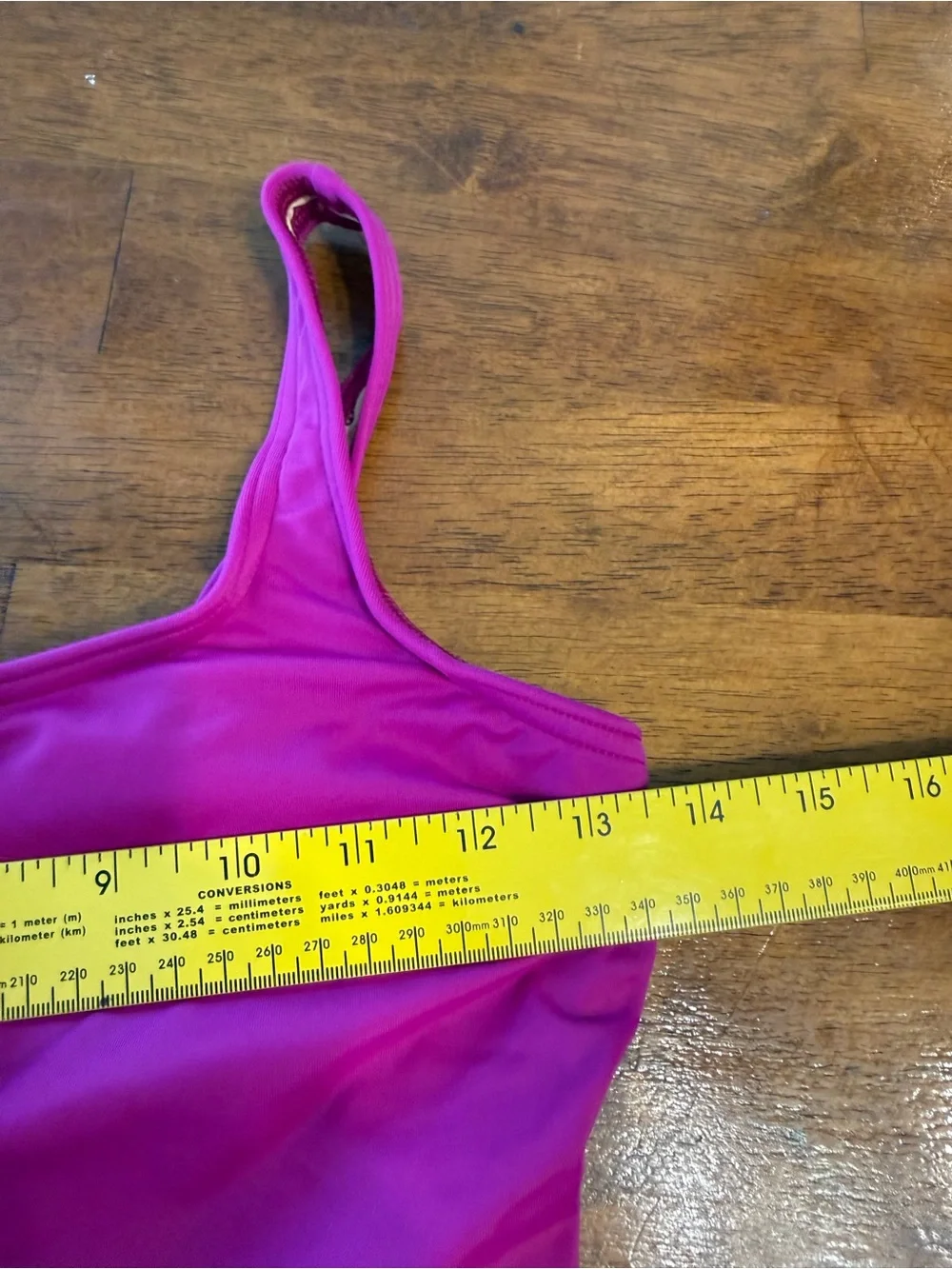 Lands' End Tugless Scoop Neck One Piece Swimsuit Magenta Fuchsia size 6